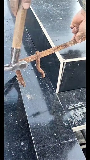 Real Engineerings | Engineering & Technology & Gadgets & DIY on Instagram: "Construction Mastery: Precision Formwork with Smart Tooling! 🏗️🔨 ​Observe the impressive efficiency and clever manual engineering of this formwork clamping technique! This is where simple, rugged tools are used to achieve the structural integrity needed for high-quality concrete molding. ​The Art of Structural Formwork ​This process is a prime example of how specialized manual tools can streamline complex construction