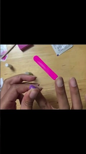 How to Apply Nail Glue Like a Pro 💅