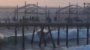 4 people saved after boat violently crashes into California pier
