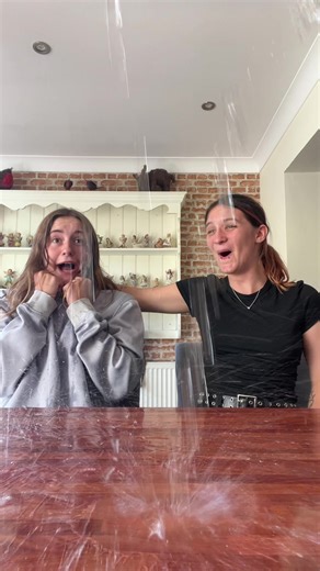 Nervous First Date Moments That Will Make You Laugh