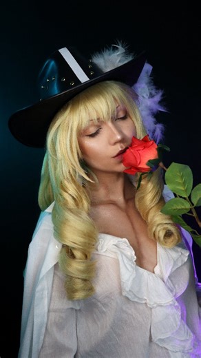 Kappy cosplay on Instagram: "🌹👄🌹 I had to ehe ✨ . . #Cavendishcosplay #CavendishOnePiece #Hakubacosplay #OnePiece #cosplayer #Dressrosa"