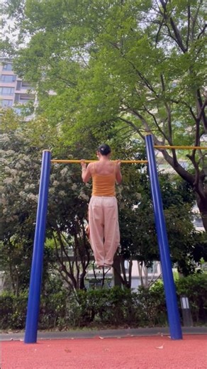 💪💪💪拥有了强壮的背肌#bodybuilding #chinup