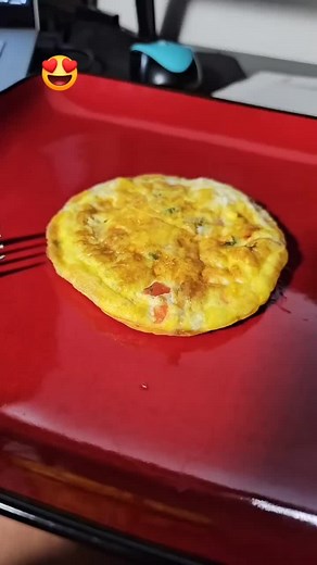 🤩 Dash Mini Griddle WORKS AMAZING! My omelet cooked in under 2 minutes. After heated spray cooking oil on griddle. I used 1 egg, 1 spoon of pico and a spoon of shredded cheese. 😻 #NextLevelDish #eggs #keto #omlet #dashgriddle #minidashgriddle
