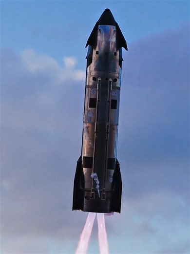 The moment Starship went from skydiver to precision lander in seconds. Flight 12 delivered stunning footage of the high-stakes flip maneuver and landing burn that slowed the massive vehicle for ocean touchdown. Real-time engine adjustments kept everything stable despite minor attitude challenges. Every test brings us closer to catching Starship on the tower. Absolutely mesmerizing engineering in action. How close do you think we are to the first successful tower catch? Credit: @SpaceX #Starship 