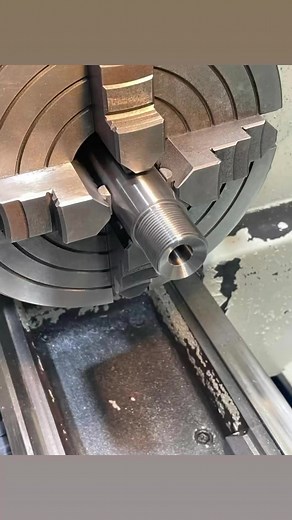 Couple of happy snaps from today. A Barnard we’ve had before getting a new 6x47 Lap barrel off the print, and a 223, U300 boltface opened out to suit a 308, requiring a .308 extractor (or a lot of mucking around). | T-bone Shipwrighting