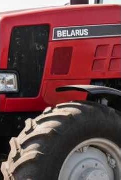 Невероятный MTZ Belarus-1221 в действии! Мощь и надёжность на каждом поле 🚜💪