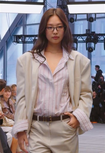 JENNIE Shines at Calvin Klein Collection Fall 2026 Show