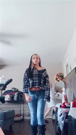 hisss_only (@hisss_only)’s videos with original sound - briana 😊🎀🤍