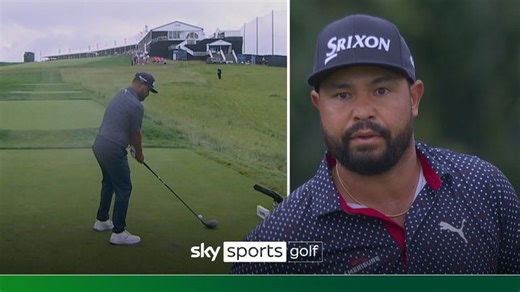 US Open: JJ Spaun drives green to set up two-putt birdie to take solo lead!