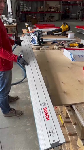 4.6K views · 30 reactions | ⚡️Bosch biturbo in action #bosch #powertools #biturbo #saw #tools #carpentry #tip #tips #lifehack #lifehack #stye #reels #shorts #wood #woodworking #handmade #design #art #woodwork #carpenter #woodart #interiordesign #homedecor #furniture #home #diy #decor #carpentry #ToolTips3 #tool_tips | Tool_Tips | Facebook
