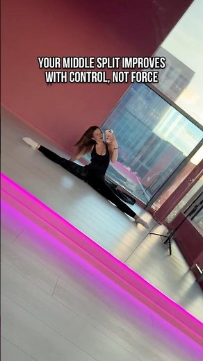 Middle Split Exercise for Beginners | Safe Flexibility Training