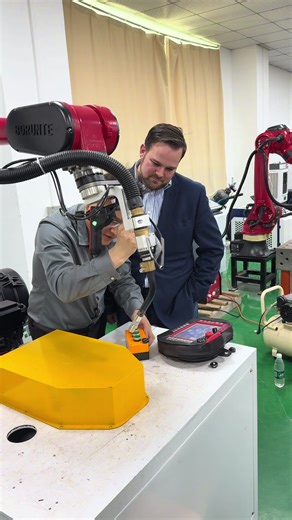 Revolutionizing Industries with Programming-Free Spray Robots