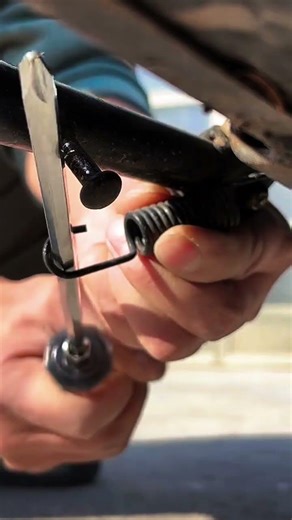 Simple Trick to Install a Motorcycle Side Stand Spring #auto #automotive #mechanic #automobile