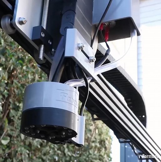 1.2M views · 5.1K shares | Automated help for creating a garden has arrived.   Via: @FarmBot | Interesting Engineering | Facebook