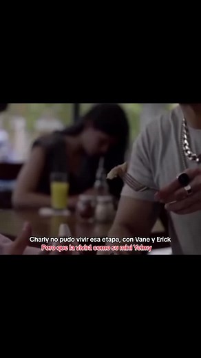 Explora La Reina del Flow 3: Charly y su camino