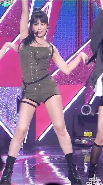 モモ トゥワイス トークザットトーク ライブ