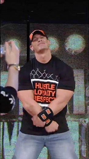 Maybe the MOST shocking return in all of #RoyalRumble history... 😲👏