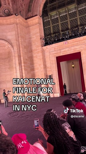 Kai Cenat emotional finale at VIVET runway NYFW 2026