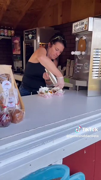 Delicious Apple Cider Donuts for Fall Dates