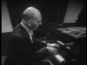 Appassionata, 1st Movement, performed by Solomon Cutner