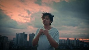 We Are A Family of 5 Million On Instagram ❤️💙 . #Darshaners #Bluefamily #MyfansMyFamily #Spreadlove #BestFansEver | Darshan Raval