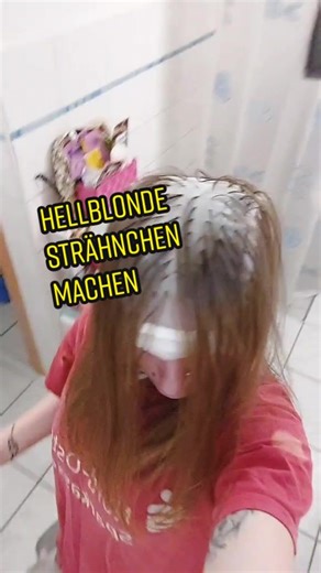 Hellblonde Strähnchen selbst färben: Tipps und Tricks