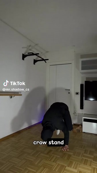 Master the Handstand: A Calisthenics Tutorial