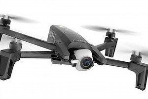 Parrot présente son nouveau drone 4K: ANAFI - Paperblog