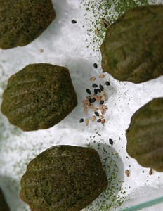 Madeleines mâcha de Sadaharu Aoki pour 10 personnes - Recettes - Elle à Table