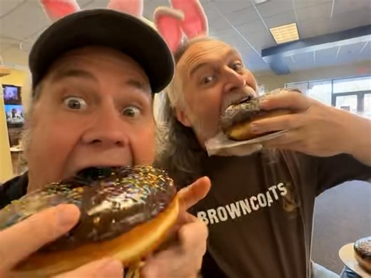 Beware of "A.I. Clay Impersonators" that try to fix contests! 🤣 🍩 | Magic 104