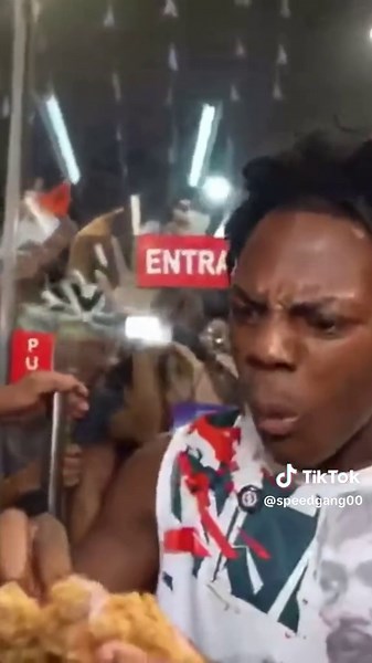 IShowSpeed Tries Filipino KFC | Fast Food Chicken Review