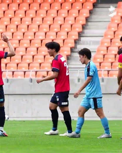 牛澤健が頭で押し込む💥 #iwakifc #いわきfc #飯綱高原キャンプ