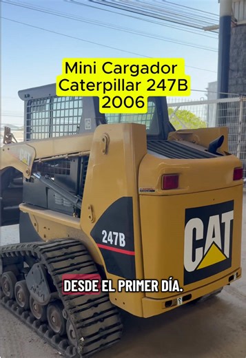 🚜ternura de mini cargador CAT 247B 2006 😍 📞442-750-8888 📍Palo Alto el Marqués, Qro. #cat #minicargador #caterpillar #maquina #mini
