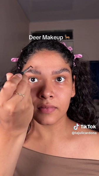 Deer Makeup Tutorial: Maquillaje Elegante para Halloween
