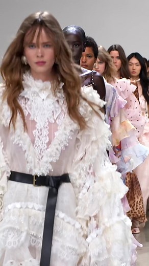 Resort 25: Crush Zimmermann Dresses - Celebrity Style