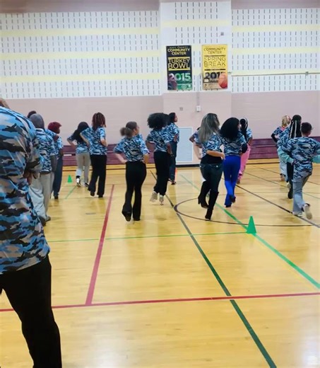 🌟Season 10 of Fashion Boot Camp has kicked off in style! 🌟 Our Friday evening practices at East County CRC will be filled with modeling, fashion design and choreography, while building teamwork and self-confidence, to prepare for the finale show on Friday, March 27! 💃#MoCoRec | Montgomery County Recreation