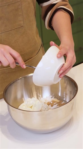 Tiramusu Topları tarifini bir de Brew Master ile deneyin.