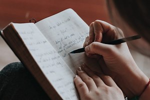 Las mejores apps para llevar un diario en el móvil