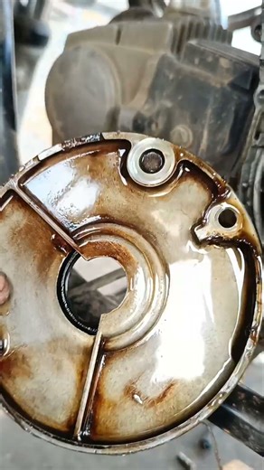 Ms bike service #Splendor timing chain cover open