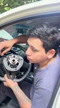 Cómo sacar una bolsa de aire del volante 🔧 #automobile #mecanica