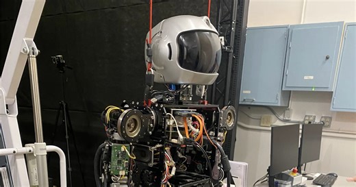 Humanoid Robot Club showcases new human-like robots