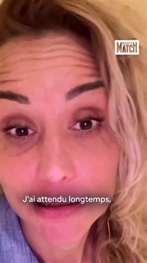 Élodie Gossuin lance un appel à l’aide depuis Dubaï 🥹 Partie aux Émirats arabes unis pour la première semaine des vacances de février, Élodie Gossuin espérait une parenthèse ensoleillée en famille. Accompagnée de son mari Bertrand Lacherie et de leurs quatre enfants, Jules, Rose, Léonard et Joséphine, l’ancienne Miss France a vu son séjour basculer avec l’escalade militaire opposant Israël et les États-Unis à l’Iran. Depuis Dubaï, elle raconte en story Instagram vivre au rythme « d’alertes non 