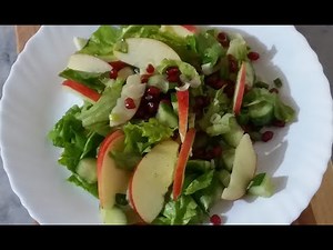 APPLE SALAD WITH LETTUCE