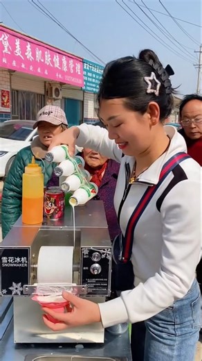 Small MachineMini Ice Cream Machine | Perfect for HomeViral / Trending StyleThis Small Ice Cream