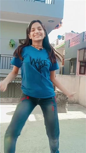 Money Lisa ll dance ll cover🫶#subscribemychannel #blackpinklisamoneydancecover #trendingshorts #song