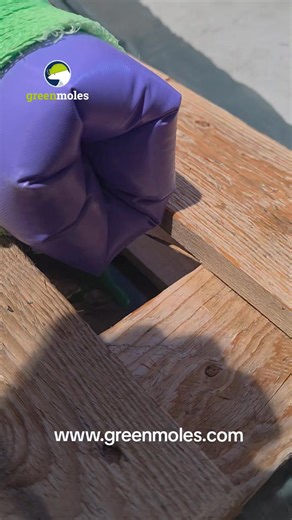 💡 Η Δύναμή Μας: Γνώση & Εμπειρία! 🛠️ Στην Green Moles, πιστεύουμε ότι η γνώση και η εμπειρία είναι ο πιο ισχυρός συνδυασμός. Η τεχνογνωσία μας προέρχεται από: ✅ Πάνω από 10 διαφορετικές εκπαιδεύσεις από τα μεγαλύτερα brands του τομέα. ✅ Πολυετή εμπειρία σε πραγματικά εργοτάξια. Αυτήν ακριβώς τη μοναδική γνώση μεταφέρουμε στα εκπαιδευτικά προγράμματά μας! Τι συνέβη τις τελευταίες 2 εβδομάδες; 🚀 Πραγματοποιήσαμε 2 x 3ήμερες εκπαιδεύσεις σε δύο νέες εταιρείες της Αθήνας που σύντομα θα μπουν δυνα