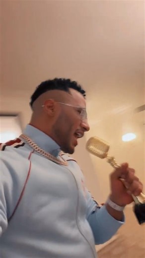 ⁨ ابن الجيزة البار مع لارا بيضرب نار 🔥🔥🔥 #مفيش مبرووك ؟ 🎊🇺🇸🇪🇬🎊⁩