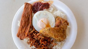 21 best nasi lemak stalls in Singapore [May 2025 update]