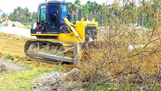 World's Fastest Bulldozer 2023