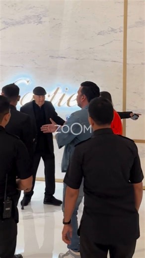 The legendary #premchopra snapped in the city. He revealed in an interview that wherever he goes, even now after 50 years of the film 'Bobby' release, people request him to say the same dialogue, "Prem naam hai mera, Prem Chopra." #zoomtv #zoompapz #prem #bollywoodactor #bollywoodlegend | Zoom TV